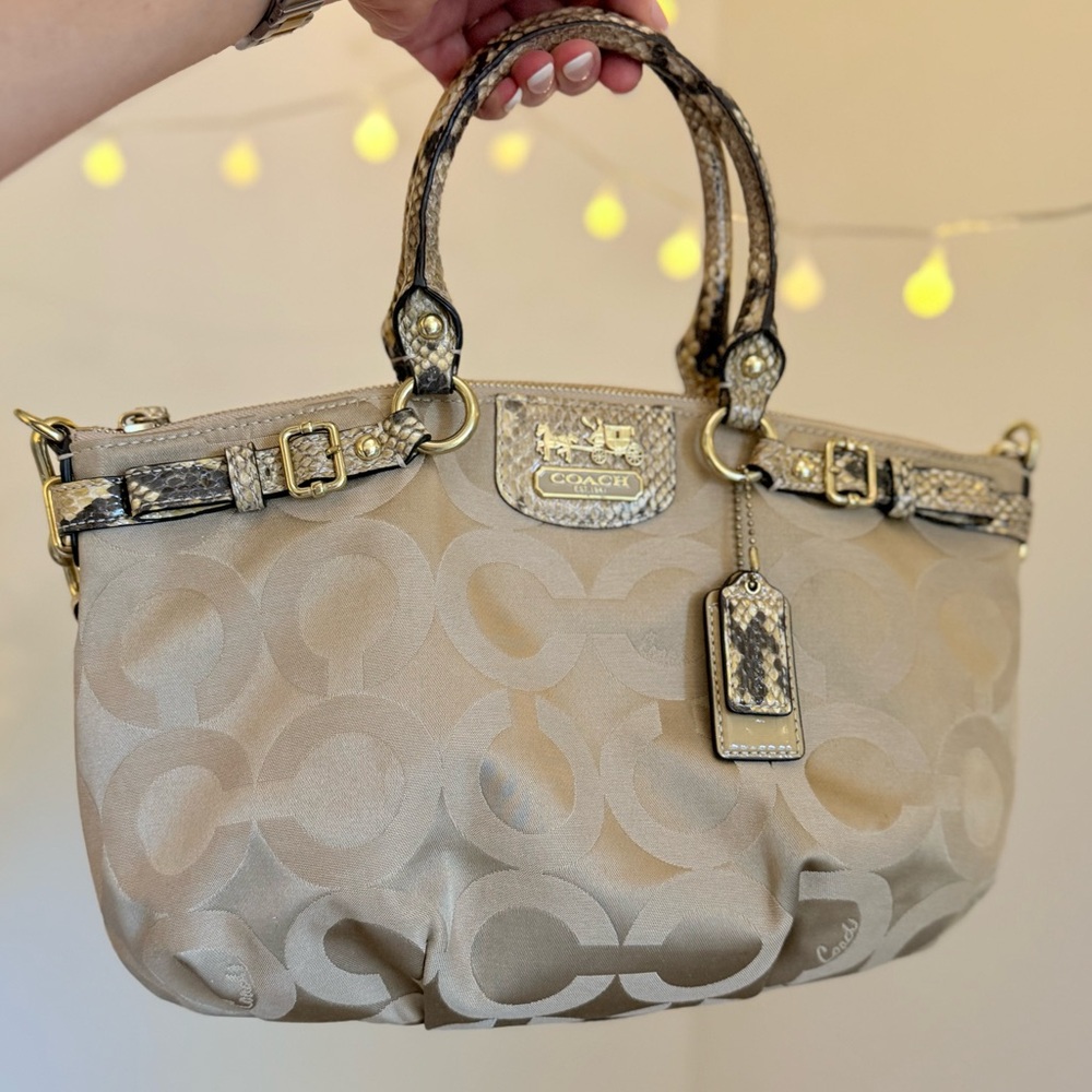 Coach Madison Signature satchel